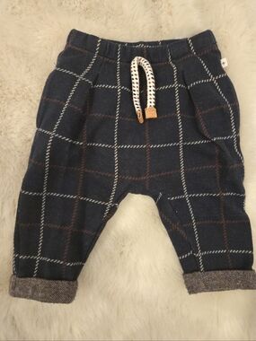 1+ in the Family Baby Pants – Size 6M